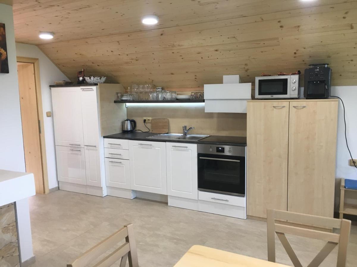 Ubytovani U Lisaka Foxe Villa Bulhary Ngoại thất bức ảnh